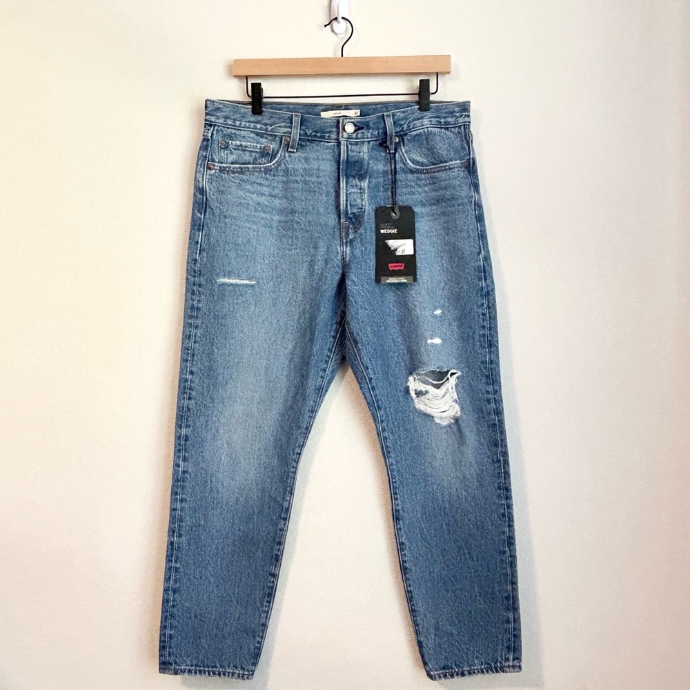 NWT Levi’s Wedgie Jeans High Rise Premium Denim Button Fly, Women’s 32